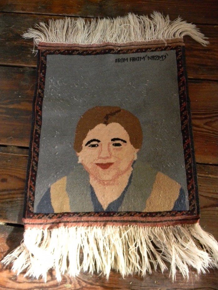 rug with face