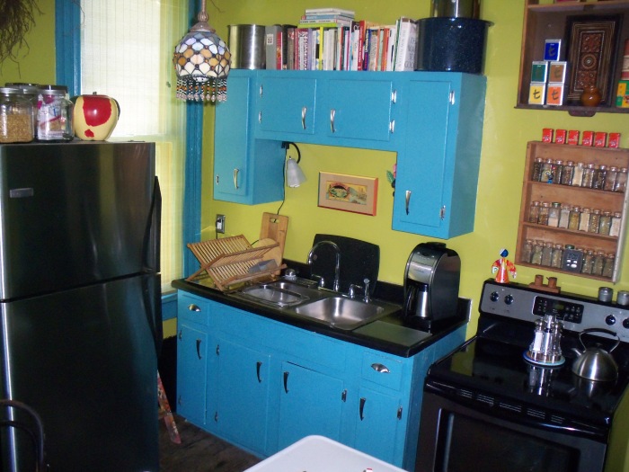 Sara created amazing meals in this virtually counterless kitchen.
